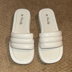 Pink Lily Puff Platform Slides